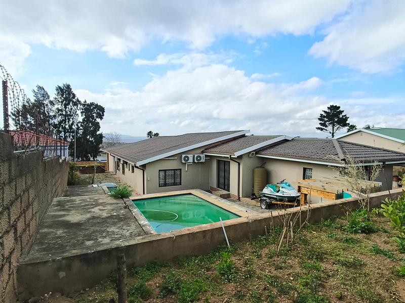 7 Bedroom Property for Sale in Southernwood Eastern Cape